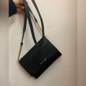 Leather crossbody bag, Calvin Klein , small, 2024 happy new yr sale